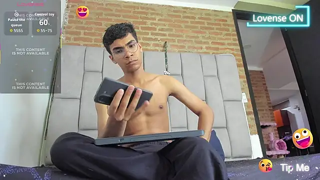 Desire4Duo online show from December 20, 12:23 pm