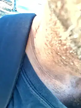 Snapshot of whateveruwanthowever chatting on November 13, 7:13 pm whateveruwanthowever online show from November 13, 7:13 pm