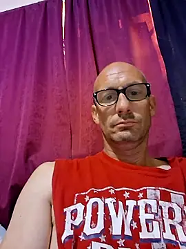 Snapshot of whateveruwanthowever chatting on November 17, 5:52 pm whateveruwanthowever online show from November 17, 5:52 pm