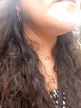 Snapshot of sol093 chatting on January 5, 5:38 pm sol093 online show from January 5, 5:38 pm