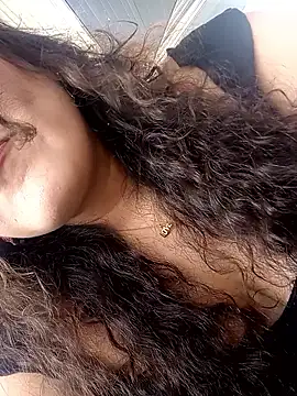 Snapshot of sol093 chatting on January 8, 7:05 pm sol093 online show from January 8, 7:05 pm