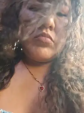 Snapshot of sol093 chatting on February 27, 9:48 pm sol093 online show from February 27, 9:48 pm