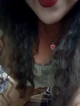 Snapshot of sol093 chatting on February 28, 9:27 pm sol093 online show from February 28, 9:27 pm