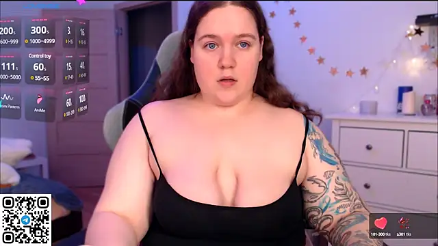 SummerTina online show from December 12, 6:10 pm