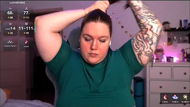 SummerTina online show from March 20, 8:29 pm