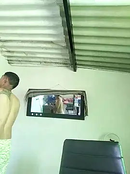 Snapshot of RennySem chatting on October 15, 4:18 pm RennySem online show from October 15, 4:18 pm