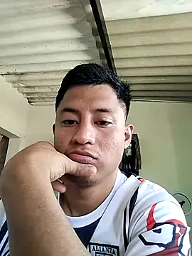 Snapshot of RennySem chatting on November 14, 4:49 pm RennySem online show from November 14, 4:49 pm