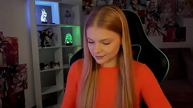 LilitRosen online show from November 11, 5:24 pm