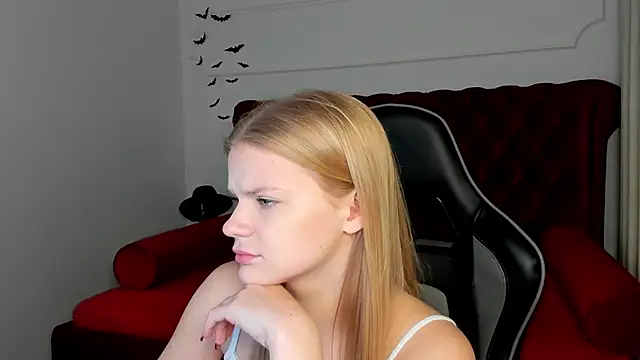 LilitRosen online show from November 13, 5:34 pm