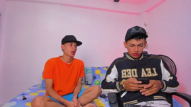 Axel Cody  online show from November 22, 7:35 pm