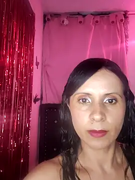 Snapshot of irebbeca_sexy12 chatting on October 19, 10:21 pm irebbeca sexy12 online show from October 19, 10:21 pm