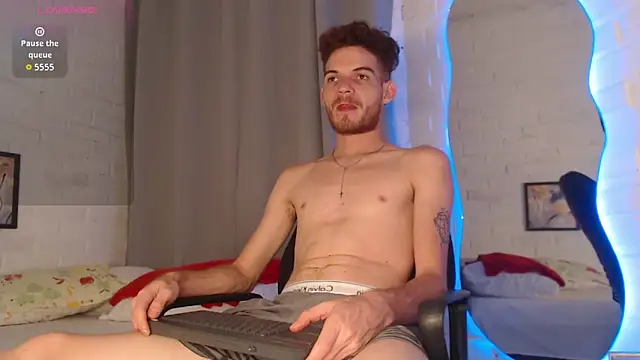 MATEO HUNTER online show from April 16, 10:27 am