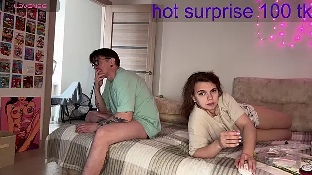 live sexy online show from April 19, 7:51 am