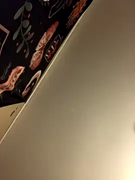 Snapshot of CarmeloA chatting on November 4, 10:31 pm CarmeloA online show from November 4, 10:31 pm