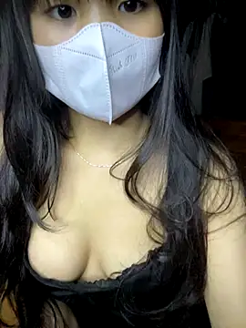 Snapshot of Tina-03 chatting on October 24, 3:25 am Tina-03 online show from October 24, 3:25 am