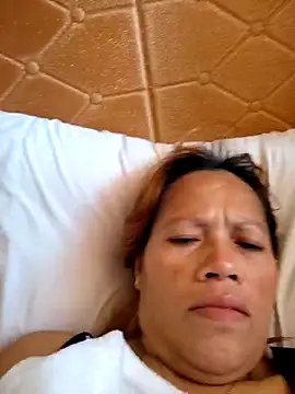 Snapshot of CockBiter83 chatting on December 19, 1:12 am CockBiter83 online show from December 19, 1:12 am