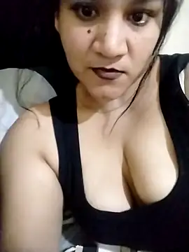 checheludo23 online show from February 18, 11:33 pm