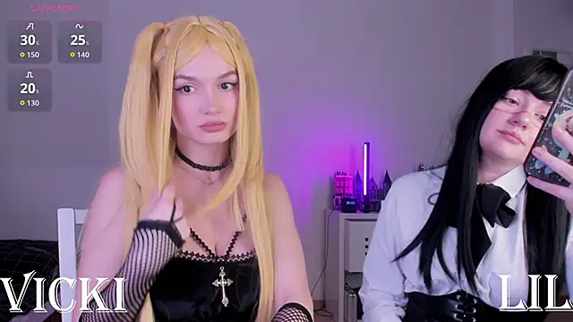 VickiRoom online show from April 20, 8:21 pm