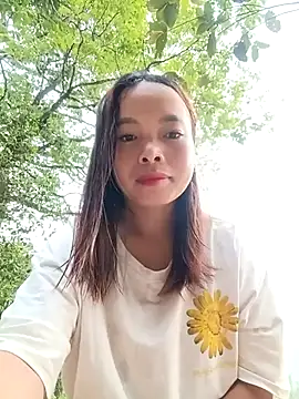 Nguyet2k4 online show from April 13, 11:10 pm