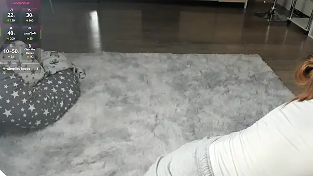 HeatherNextDoor online show from October 18, 3:09 am