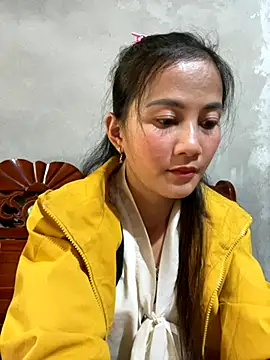 Snapshot of Miss-World00 chatting on December 4, 5:06 am Miss-World00 online show from December 4, 5:06 am