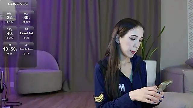 Snapshot of imaginasian_ chatting on December 5, 4:32 am imaginasian online show from December 5, 4:32 am