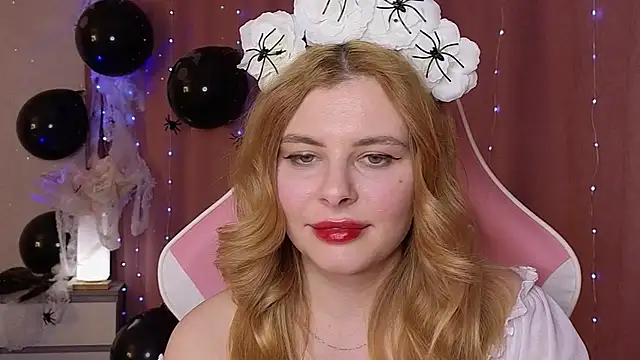 Snapshot of newday-off chatting on October 17, 12:30 pm newday-off online show from October 17, 12:30 pm