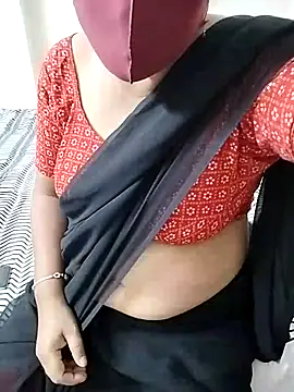 Snapshot of Hot_Boude chatting on October 23, 6:28 pm Hot Boude online show from October 23, 6:28 pm