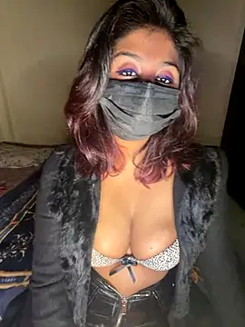 Snapshot of payal_mittal chatting on December 14, 8:13 pm payal mittal online show from December 14, 8:13 pm