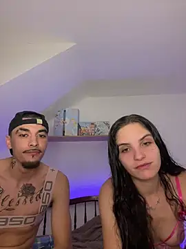 Camillafaro64 online show from April 17, 11:19 pm