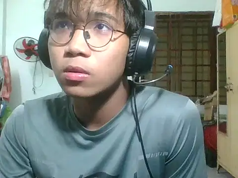 kave2033 online show from November 2, 2:52 pm