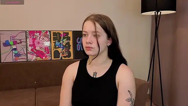 Snapshot of JonDatko chatting on October 20, 3:18 am JonDatko online show from October 20, 3:18 am