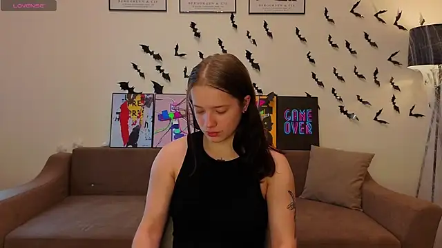 Snapshot of JonDatko chatting on November 13, 4:22 am JonDatko online show from November 13, 4:22 am