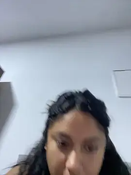 Techi0525 online show from March 11, 1:39 pm