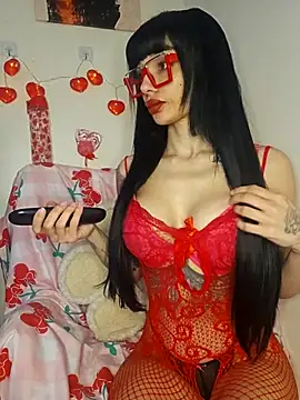 LucyMiax online show from February 12, 1:28 pm