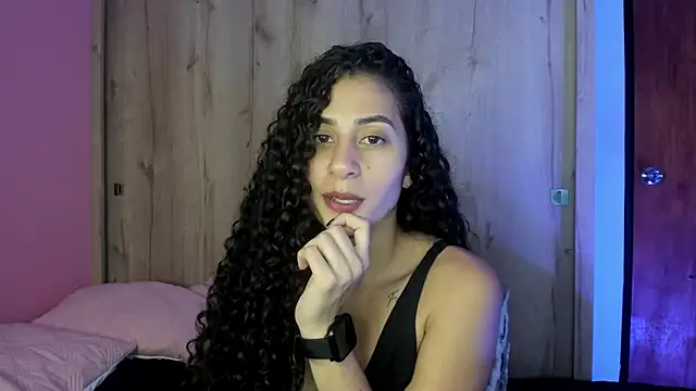 fernanda317 online show from April 16, 5:14 pm
