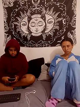 abby n emily online show from February 4, 1:39 pm