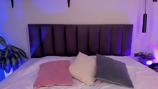 AilanaCortes online show from March 13, 12:01 pm