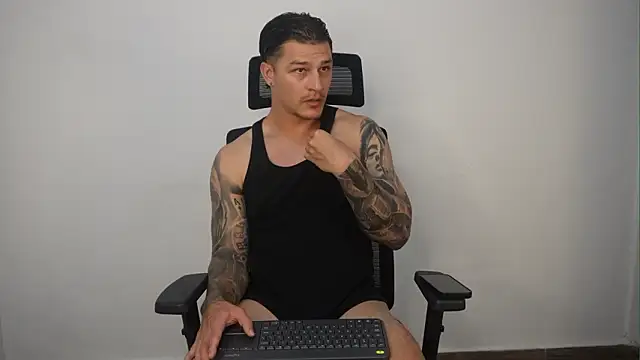 Dominick walker online show from March 20, 3:44 am