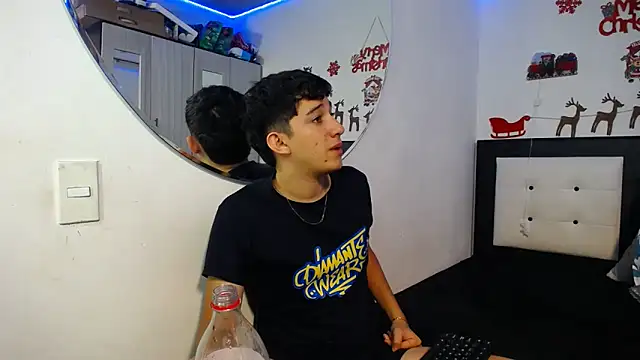 Dravith Valery online show from December 17, 3:34 am