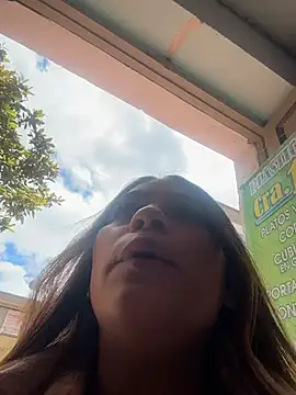 Snapshot of Aliss_rose chatting on October 21, 4:30 pm Aliss rose online show from October 21, 4:30 pm