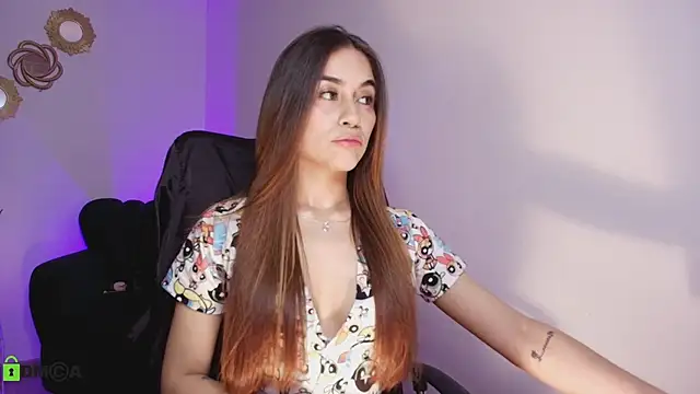 Snapshot of Aliss_rose chatting on November 30, 3:32 am Aliss rose online show from November 30, 3:32 am