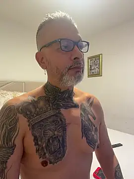 roygomez online show from October 24, 4:14 pm