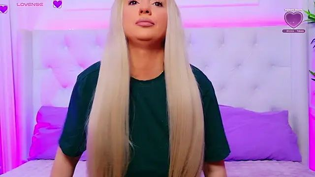 AriannaSins online show from March 12, 1:06 pm