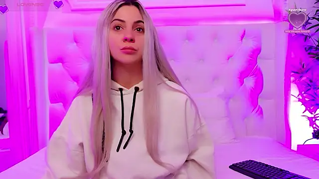 AriannaSins online show from April 2, 12:25 pm