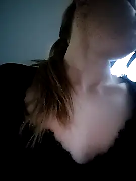 Snapshot of SandyCassie chatting on May 9, 5:40 pm SandyCassie online show from May 9, 5:40 pm