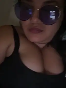 Snapshot of antoniamiller69 chatting on October 18, 12:06 pm antoniamiller69 online show from October 18, 12:06 pm