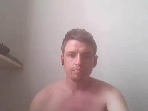 Snapshot of GorgeousPastry363 chatting on May 27, 7:05 am GorgeousPastry363 online show from May 27, 7:05 am