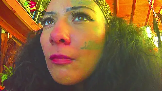 Snapshot of octaviatheillestt chatting on December 22, 3:53 pm octaviatheillestt online show from December 22, 3:53 pm