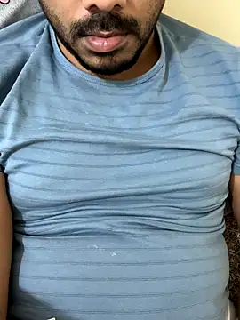 Handsome8677 online show from January 6, 10:12 pm